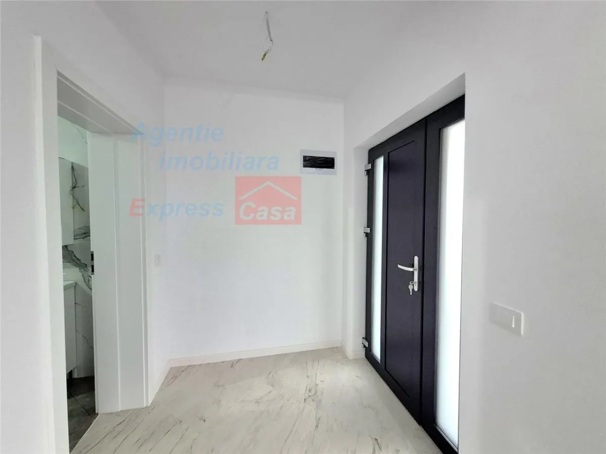 Finalizata si intabulata! Casa tip vila + 620 mp teren, iesire din Letcani. - foto 22