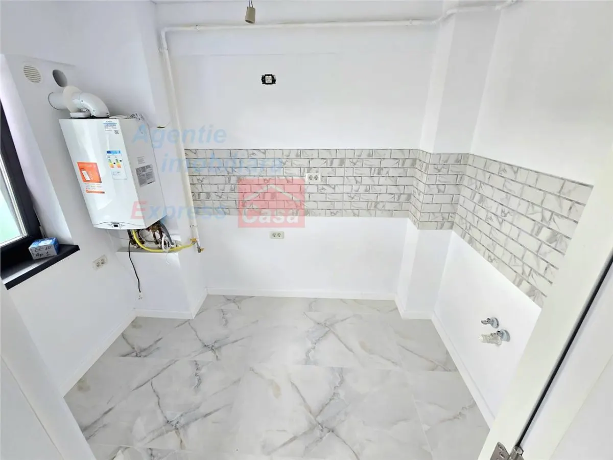 Apartament de vanzare: 3 camere, Palas Mall - foto 2