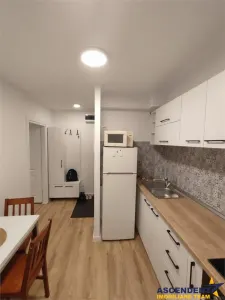 Apartament cu 2 camere, decomandat, 7 Noiembrie, Targu Mures - foto 3