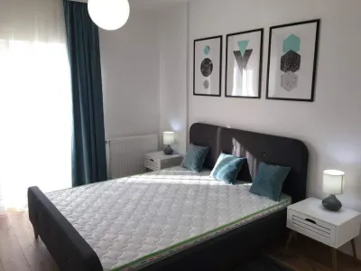 Apartament cu 2 camere, decomandat, zona Tudor, Targu Mures. - foto 2