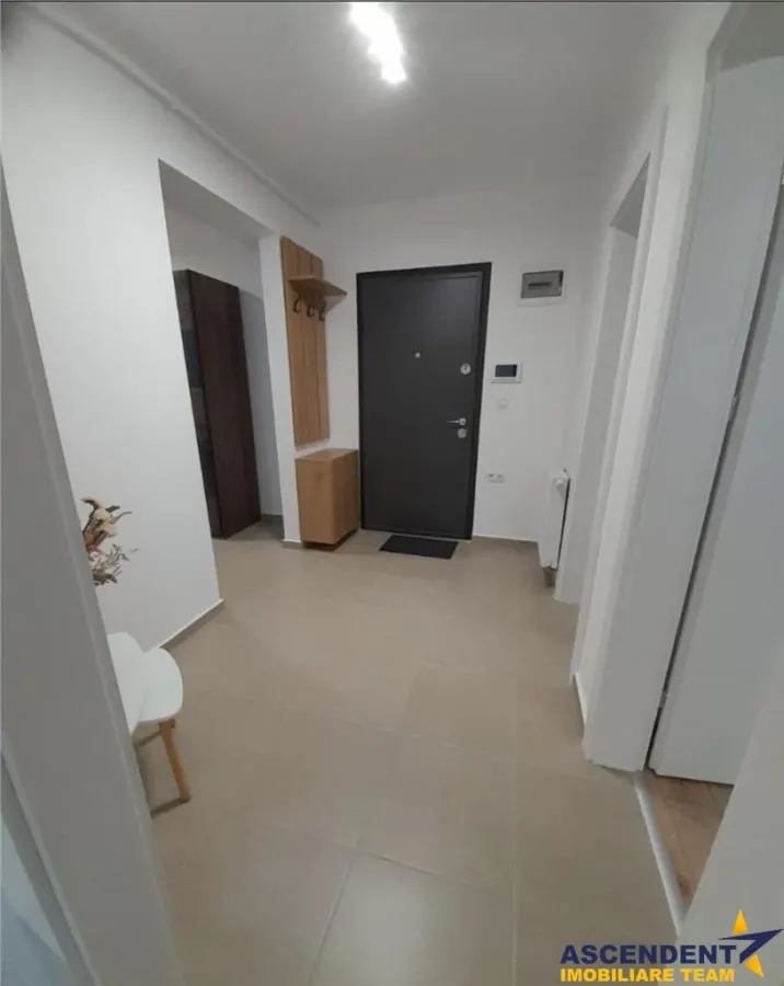 Apartament cu 2 camere, decomandat, nou mobilat si echipat, Libertatii,Targu Mures. - foto 4
