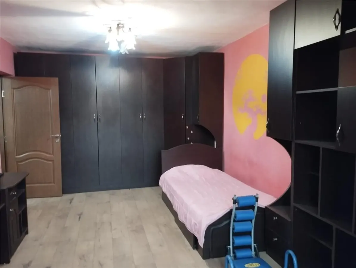 2 camere decomandate centru - foto 9