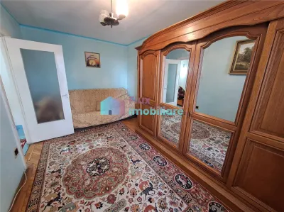 Apartament cu 2 camere zona ultracentrala etaj 2 - foto 6