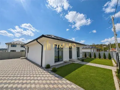 Casa individuala | Parter | Curte pavata | Mobilata si Utilata | ID :1726 - Suceava
