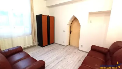 2 apartamente pretabile circuit turistic, Centrul istoric -Strada Postavarului - foto 4