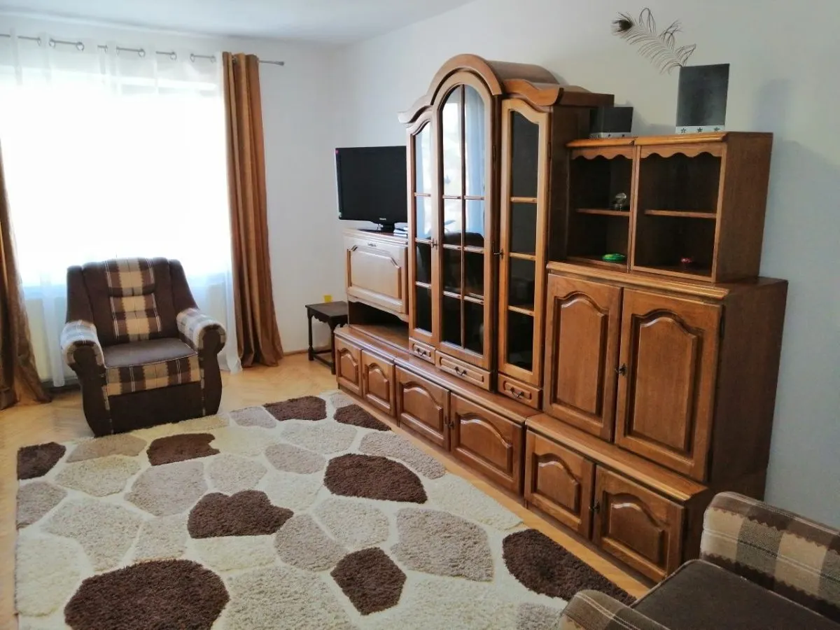 Apartament cu 2 camere, zona Tudor. - foto 1