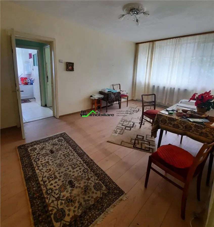 2 camere semidecomandat parter Gara - foto 1