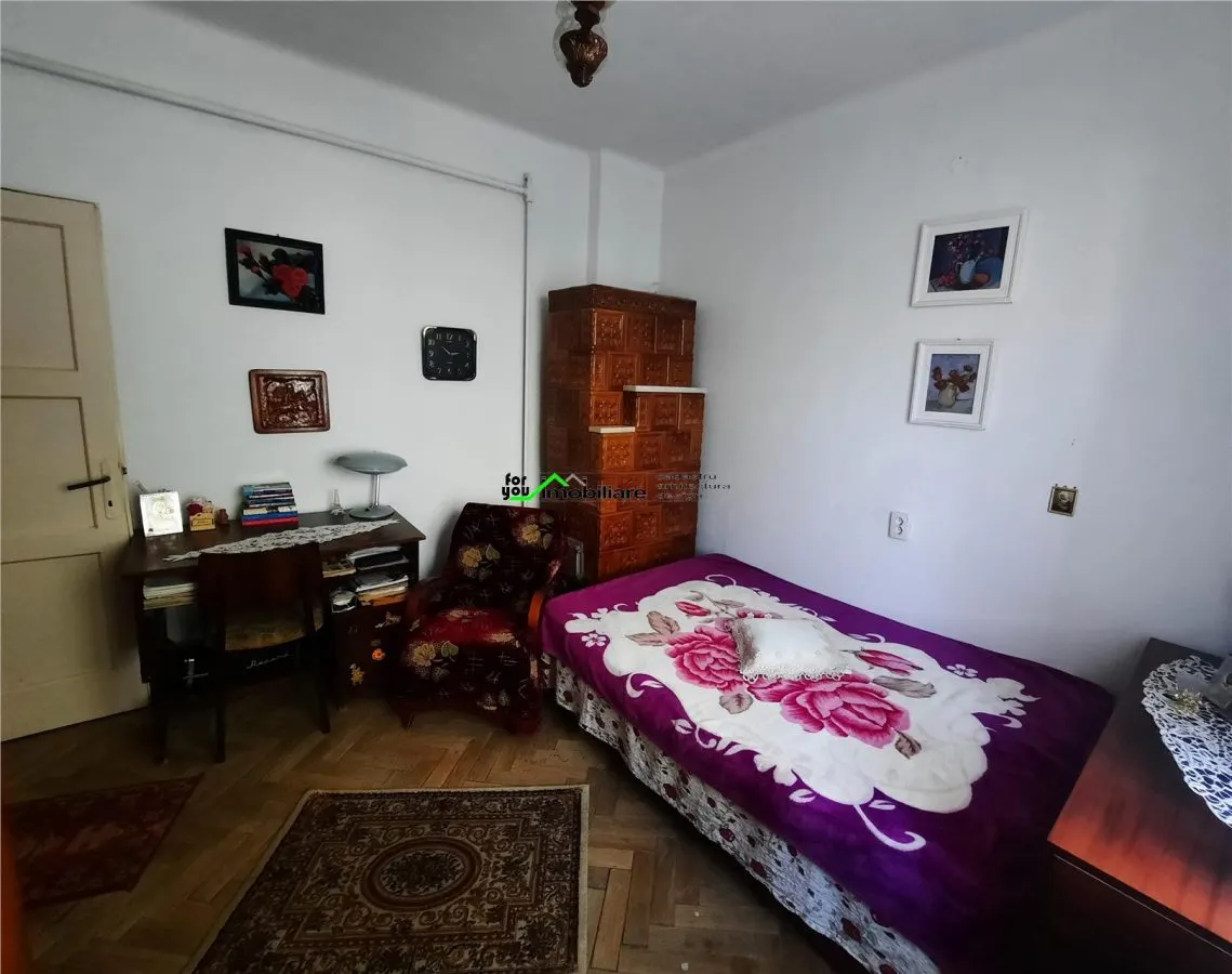 2 camere decomandate centru - foto 4