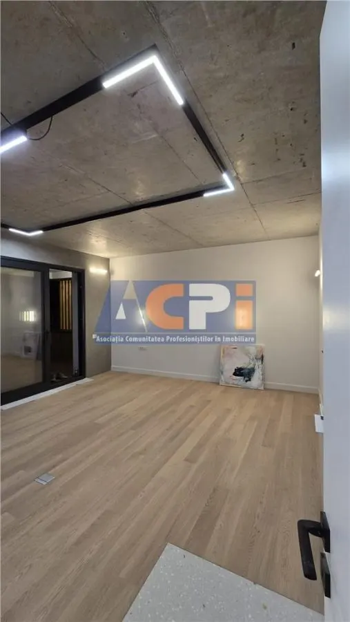 Duplex Vila Lux Dorobanti 4 camere, curte proprie, 2 locuri de parcare - foto 1