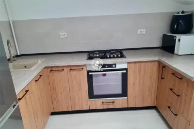 Apartament 3 camere de vanzare  Valea Lupului - foto 2