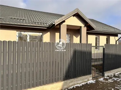 Vila cu 3 camere si 450mp teren in Lunca Cetatuii - Iasi