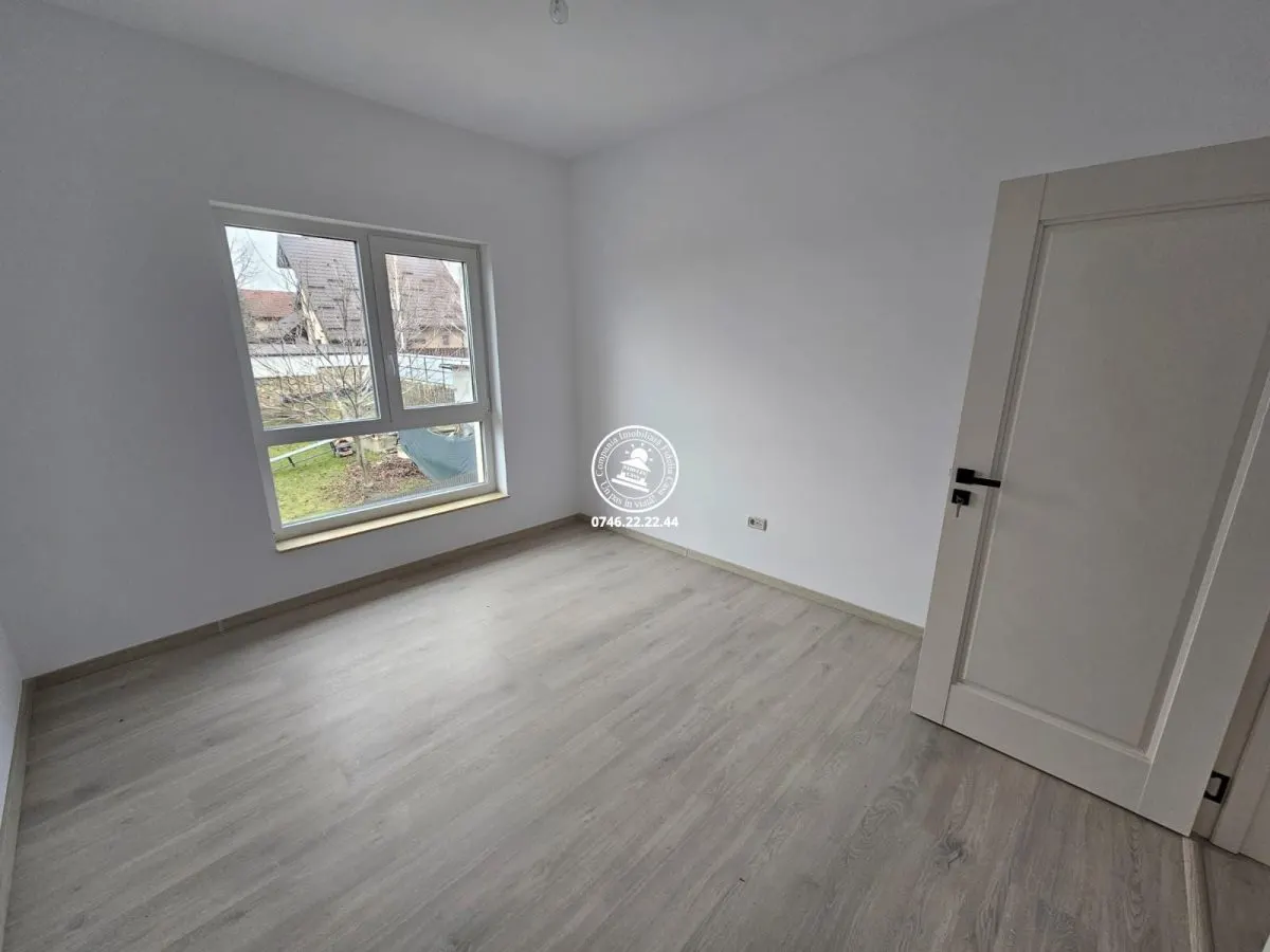 Vila P+1E ,4 camere ,560mp teren - Valea Lupului , Iasi - foto 15