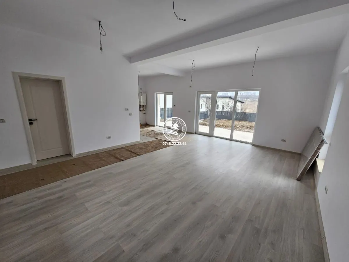 Vila P+1E ,4 camere ,560mp teren - Valea Lupului , Iasi - foto 5