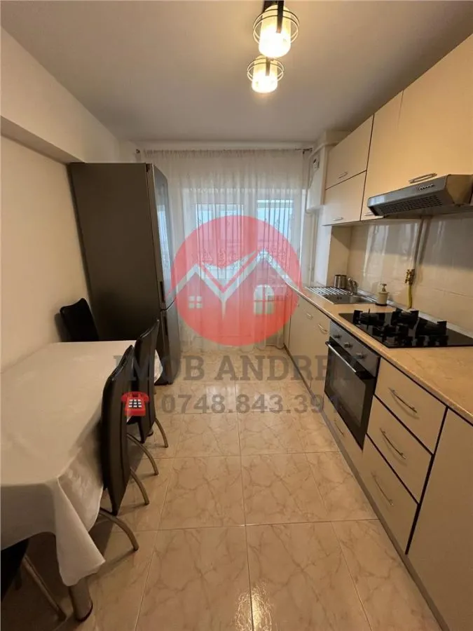 Ap. 3 camere central, mobilat, parcare inclusa, vedere Dunare - foto 7