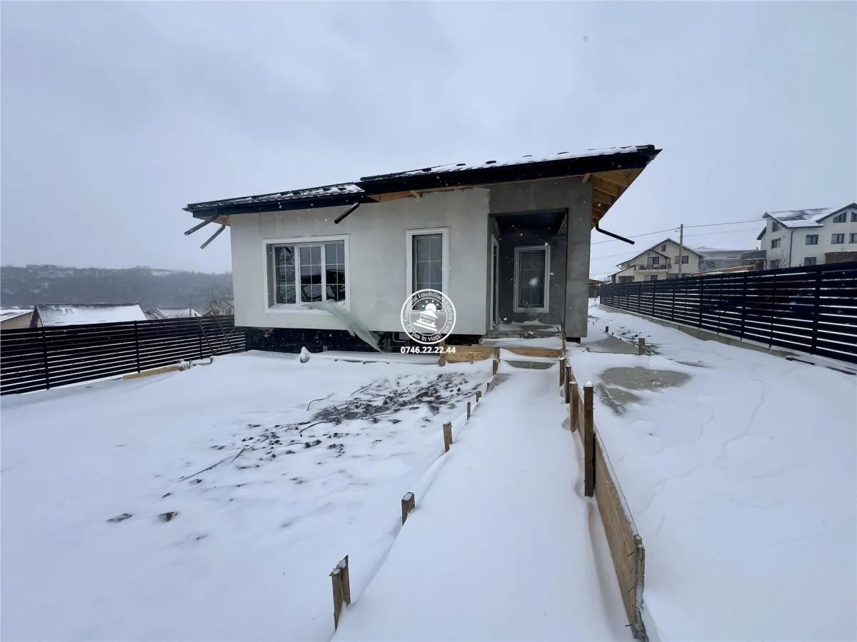 Casa individuala, 420mp teren, de vanzare in Valea Adanca - foto 1