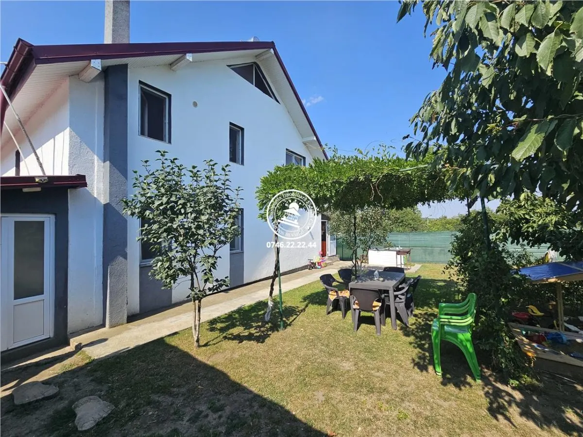Vila 5 camere , 1196 mp teren - Dorobant , Aroneanu - foto 1