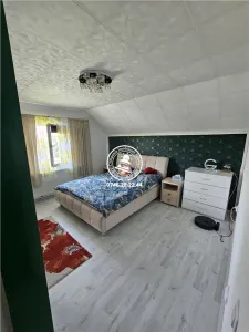 Vila 5 camere , 1196 mp teren - Dorobant , Aroneanu - foto 12