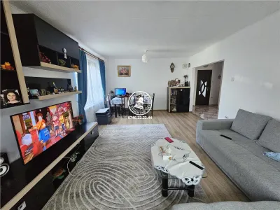 Vila 5 camere , 1196 mp teren - Dorobant , Aroneanu - foto 4
