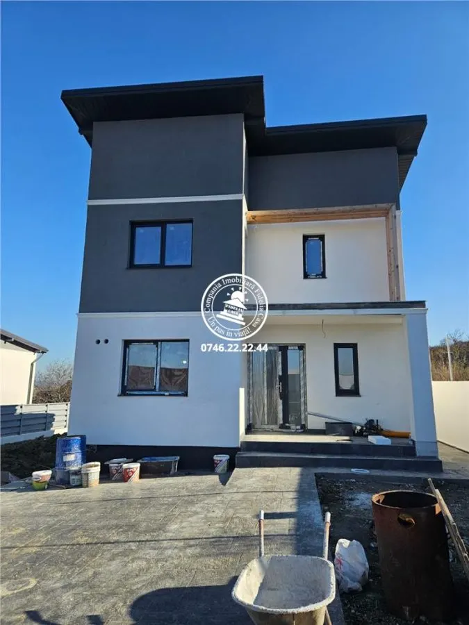 Vila 4 camere , 420 mp teren - Tomesti , Iasi - foto 1