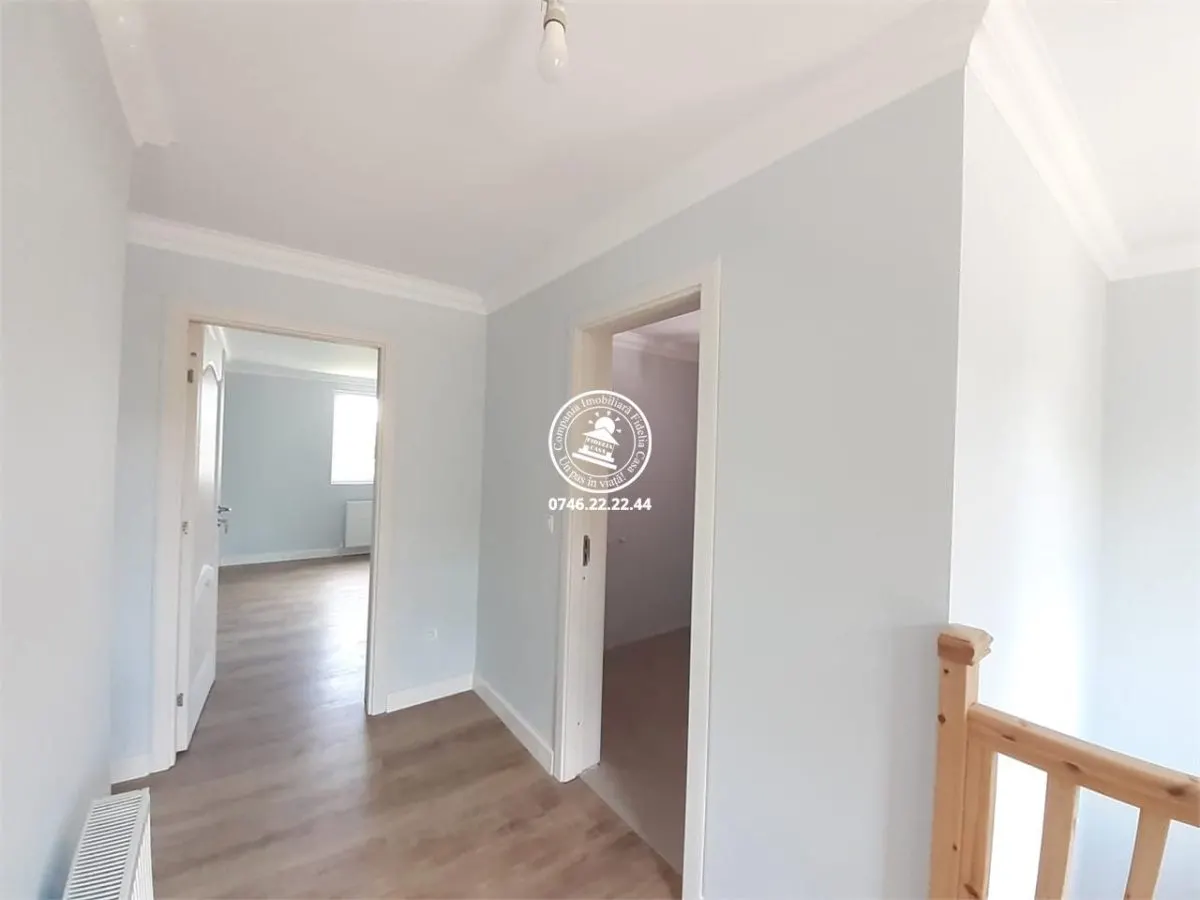 Vila  de vanzare  Breazu, - foto 15