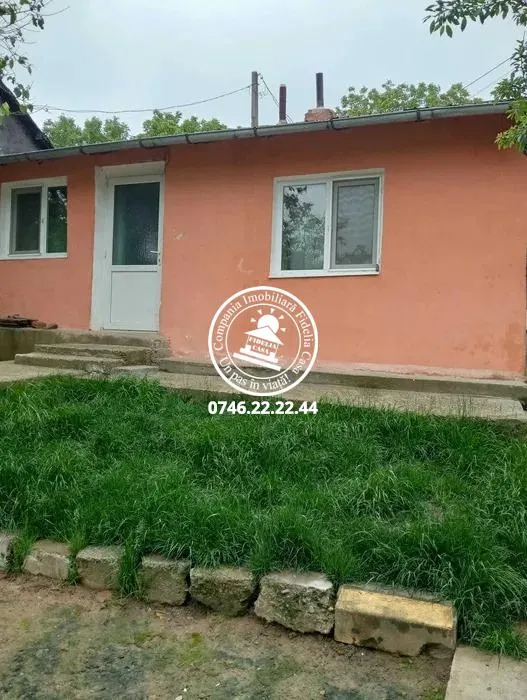 Casa 4 camere , 260 mp teren ,zona Ticau - Iasi - foto 4