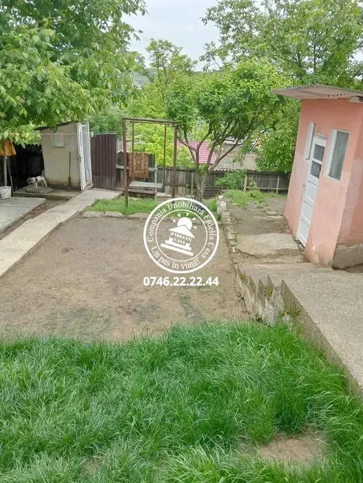 Casa 4 camere , 260 mp teren ,zona Ticau - Iasi - foto 5