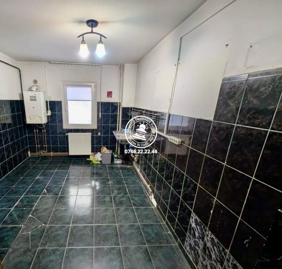 Apartament 2 camere  de vanzare  Gara, - foto 1
