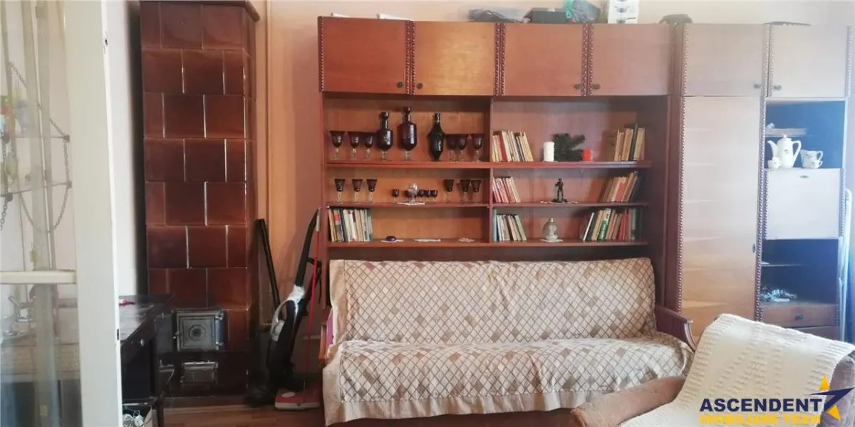 Casa cu 2 camere, curte comuna, cartier invecinat Centru -  Targu Mures - foto 6
