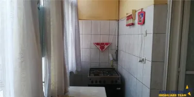Casa cu 2 camere, curte comuna, cartier invecinat Centru -  Targu Mures - foto 7