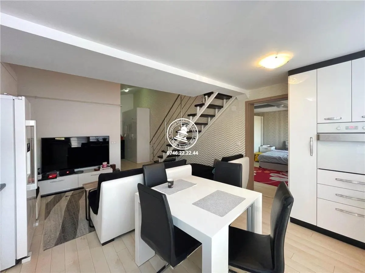 Apartament 4 camere  de vanzare  Tatarasi, - foto 1