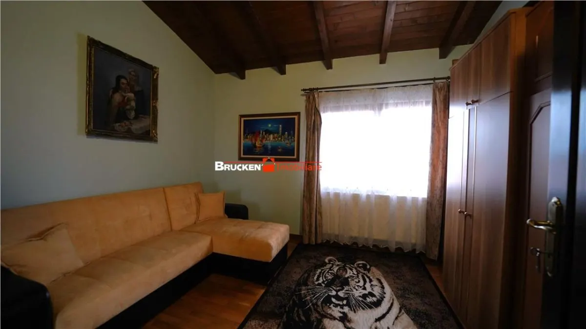 Casa P+M cu demisol | Zona Iosia, Oradea â€” 153,3 mp utili - foto 8