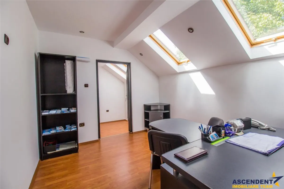 Rezidential/ Hostel/ Comercial/ Clinica - foto 4
