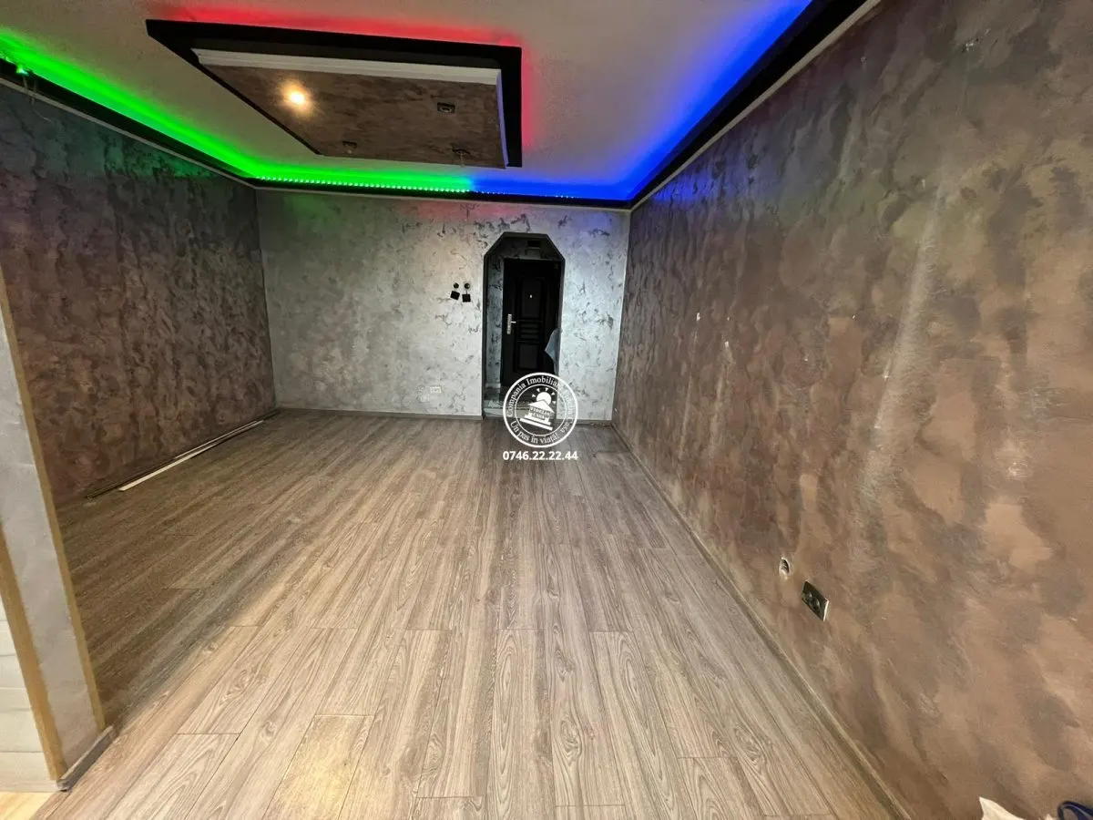 Garsoniera 31 mp, etaj intermediar, Podul Ros - Podul de Piatră - foto 3