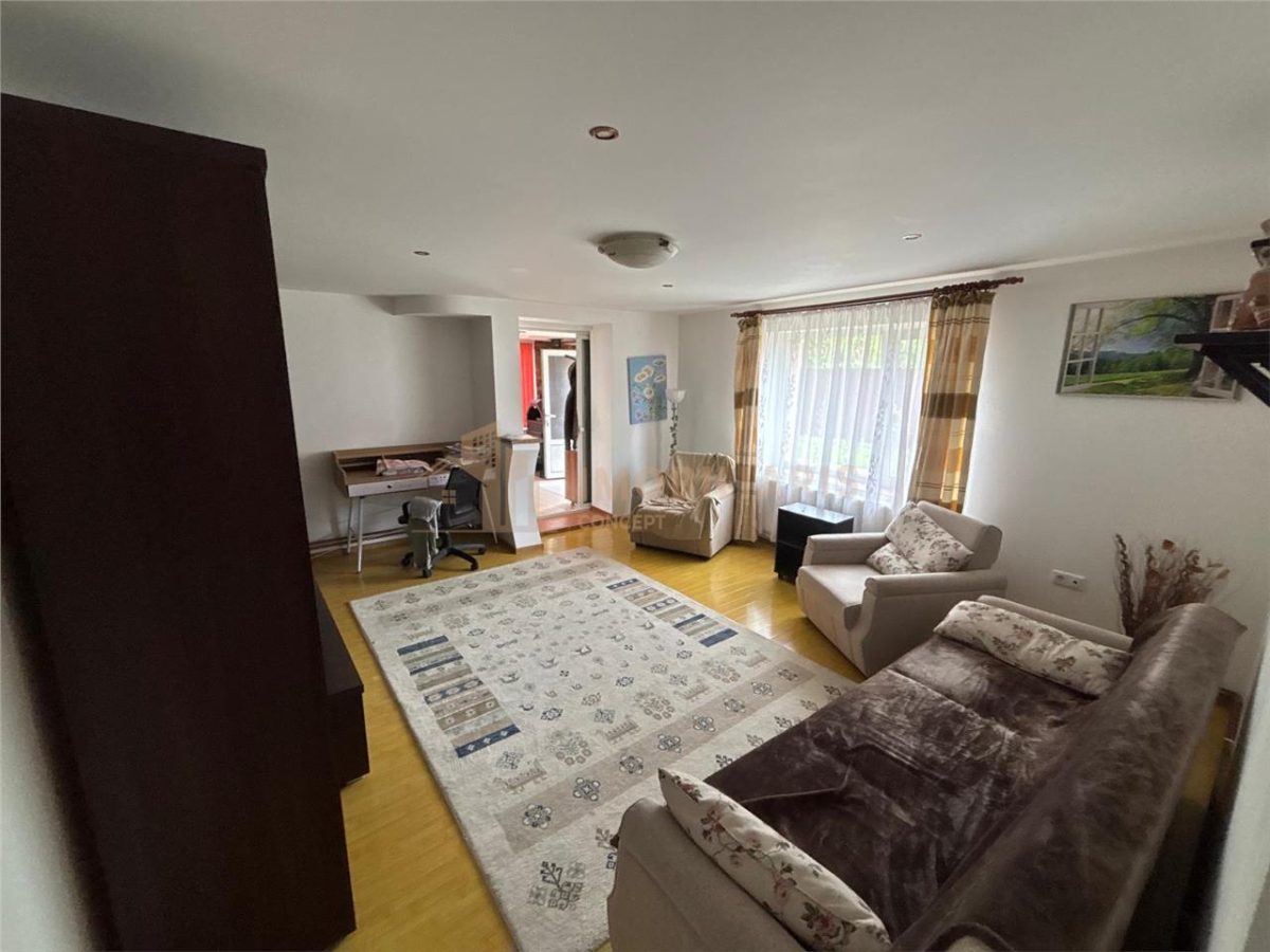 Proprietate cu 2 case in aceeasi curte si teren 24 ari - foto 9