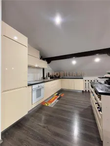Apartament 3 camere zona Parcului Regina Maria - Baia Mare