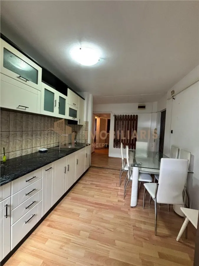 Apartament 3 camere zona Petru Rares - foto 1