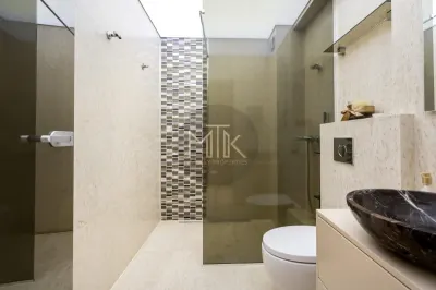 Proprietate premium cu curte – ideala pentru business-uri | LACUL TEI - foto 14