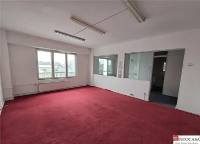 APARTAMENT 3 CAMERE + 1 GARSONIERA  PE ACELASI PALIER - foto 6