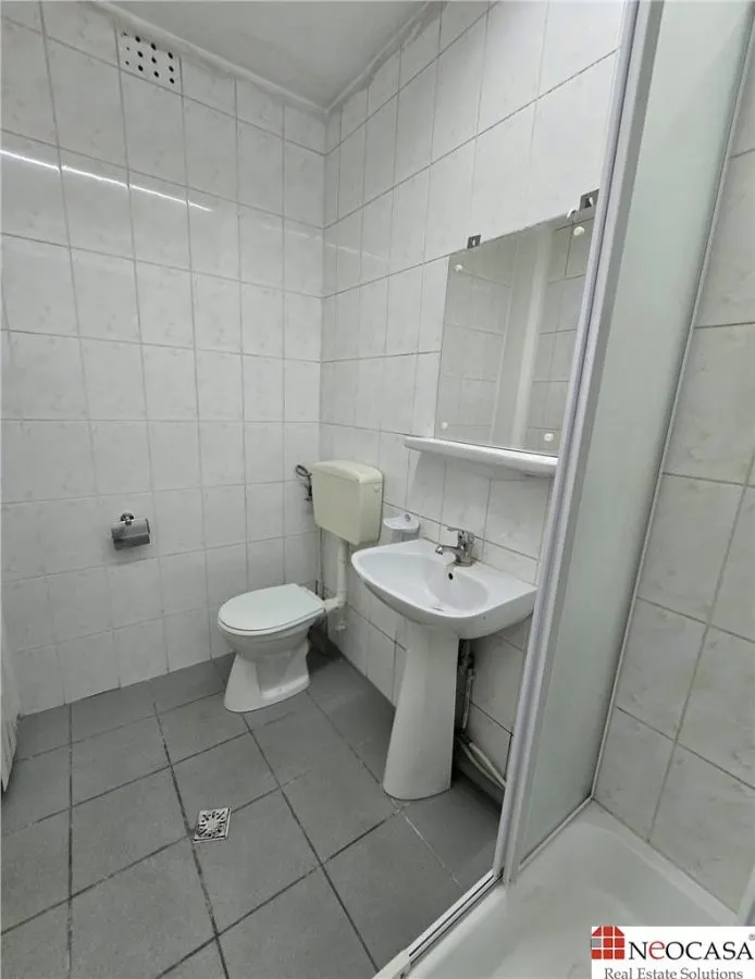 APARTAMENT 3 CAMERE + 1 GARSONIERA  PE ACELASI PALIER - foto 9