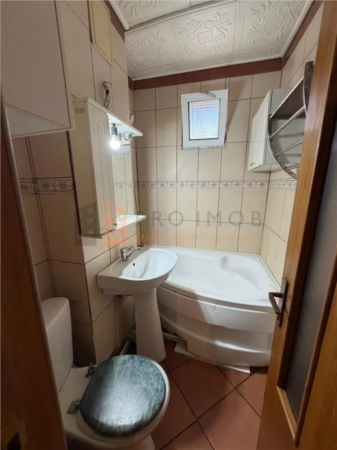 Apartament 3 camere cf 1 decomandat zona Micro 3 - foto 11