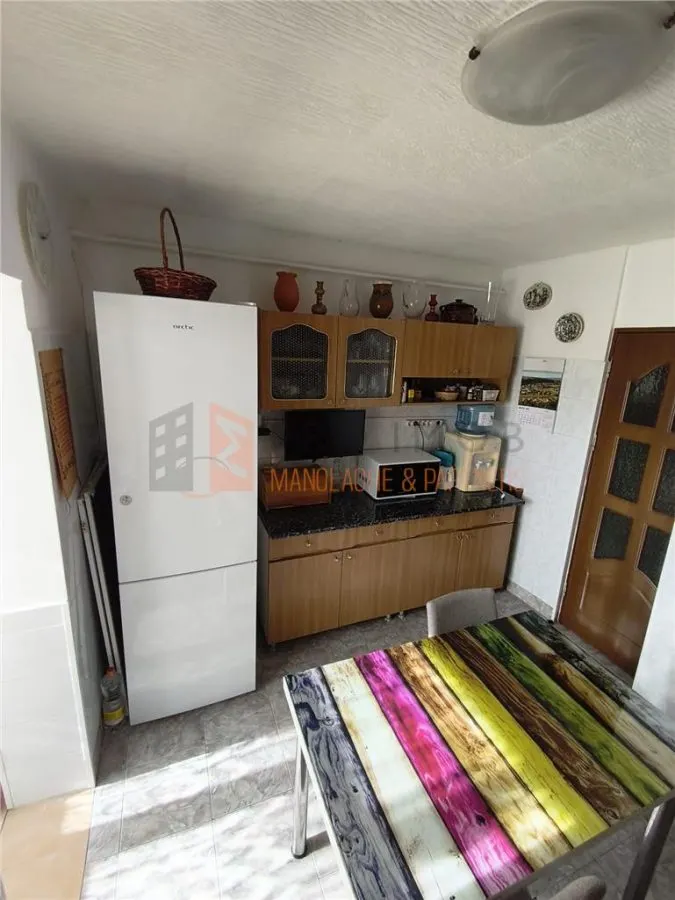 Apartament 3 camere cf 1 decomandat zona Unirii Sud-Viitorului - foto 16