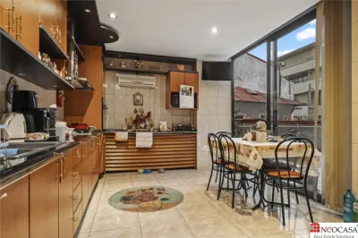 VILA CU SPATII GENEROASE IN DOROBANTI CU LIVING DE 75 MP SI TERASE DE 100 MP - foto 13