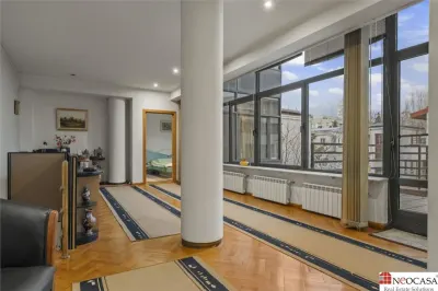 VILA CU SPATII GENEROASE IN DOROBANTI CU LIVING DE 75 MP SI TERASE DE 100 MP - foto 18