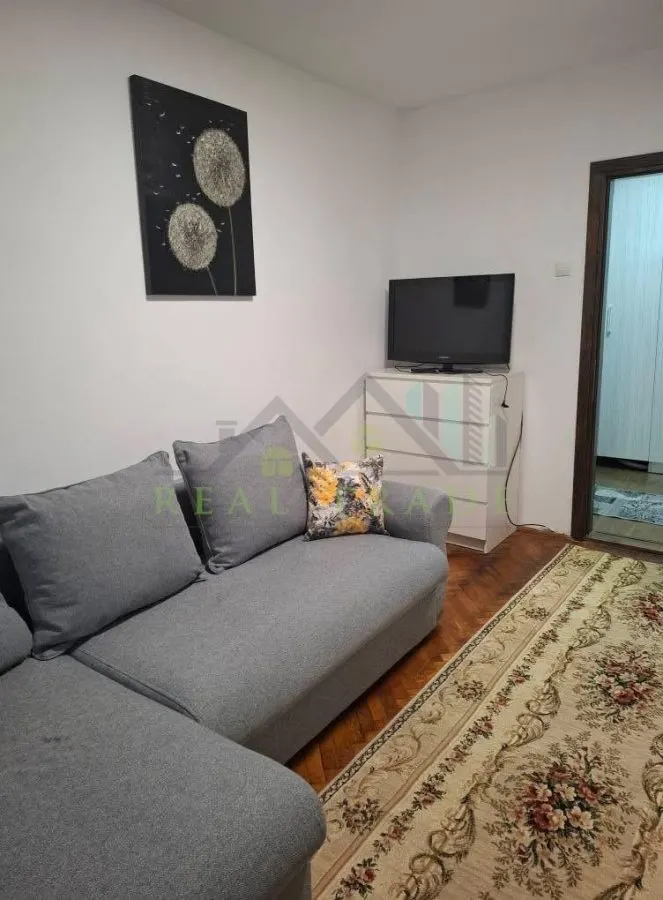 Apartament 3 camere decomandat zona Garii - foto 6