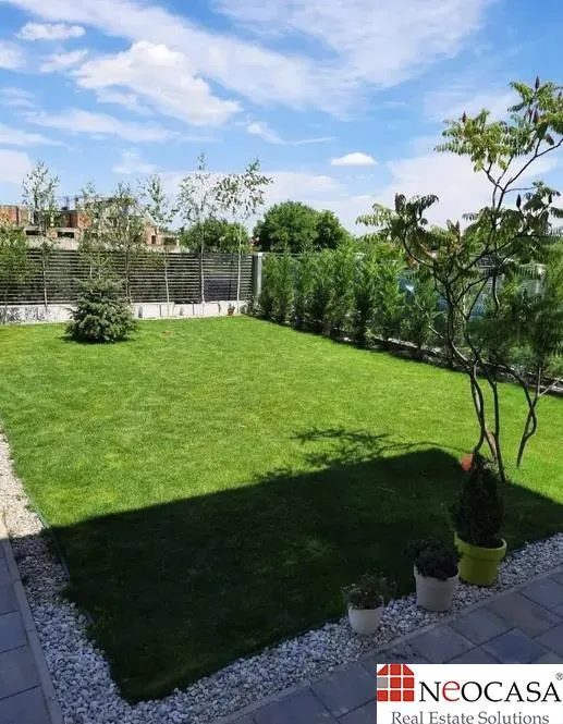 VECINATATE LAC, VILA 2021, SUPERBA, 5 CAMERE, TEREN 390 MP! - foto 1