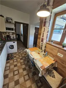 Casa 2 apartamente si curte privata , AFI Mall Brasov - foto 7