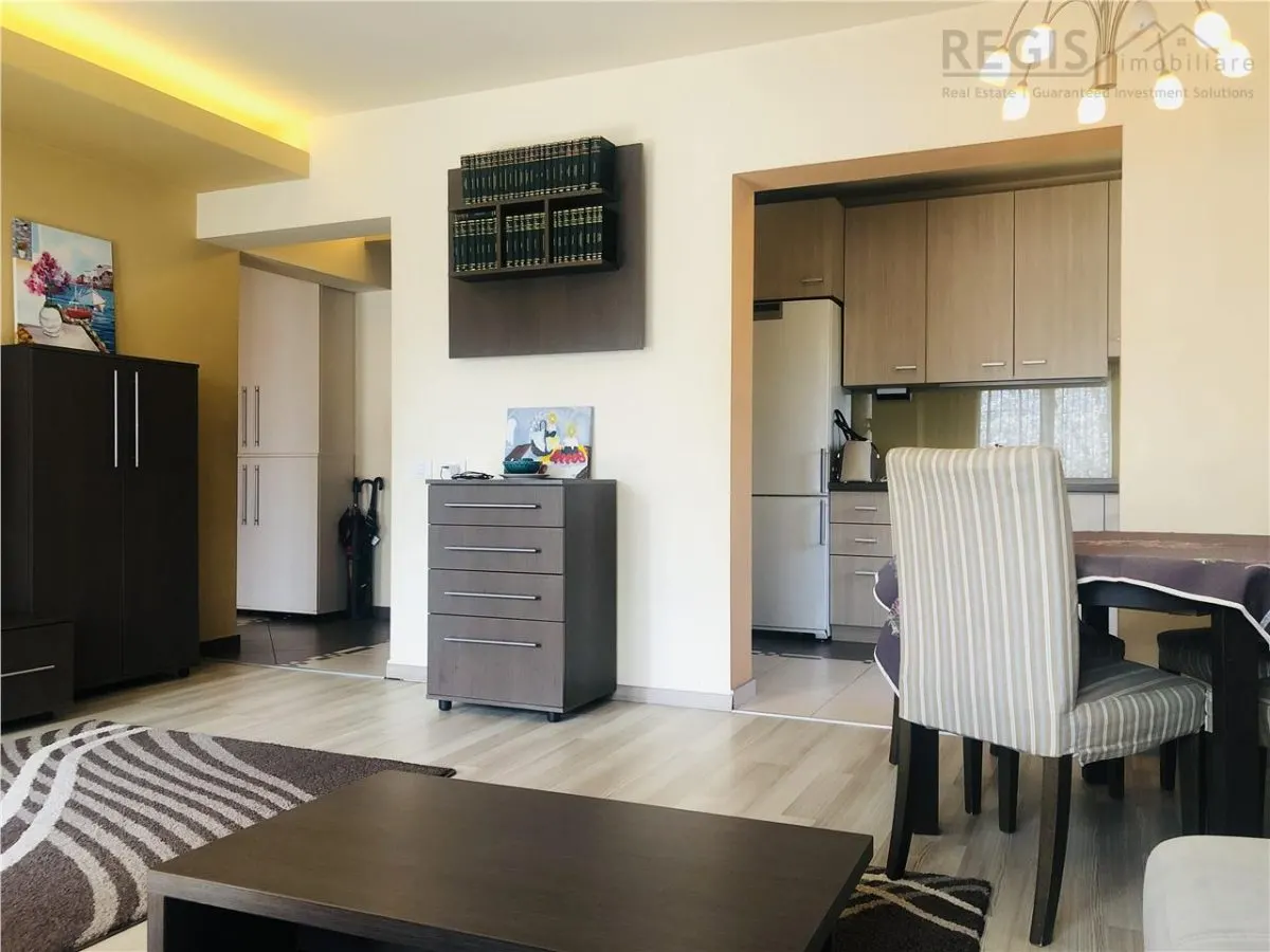 Apartament 3 camere cu doua parcari, strada de vile,  langa Coresi Tractorul - foto 7