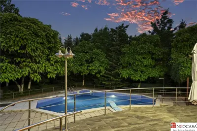 Vila in imediata vecinatate a padurii! Teren 2500 mp! - foto 2