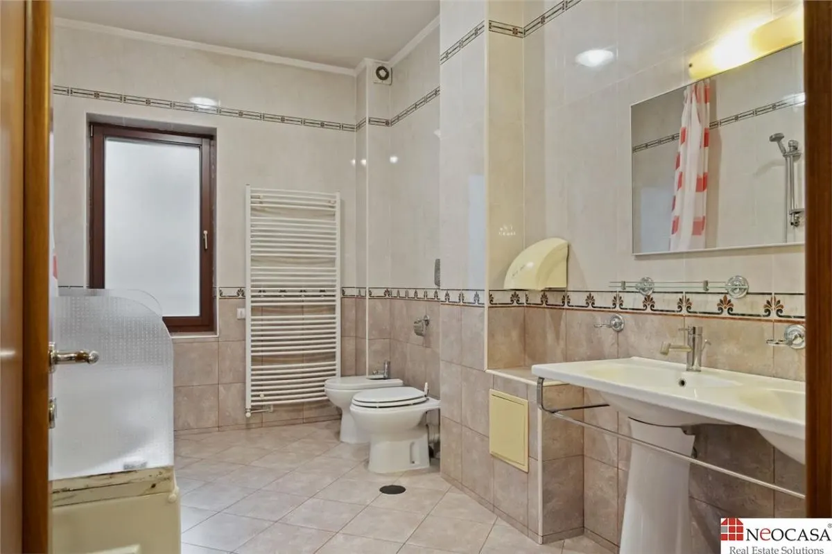 Vila in imediata vecinatate a padurii! Teren 2500 mp! - foto 25