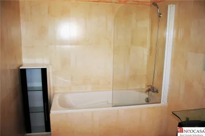 UN APARTAMENT UNIC! - foto 14